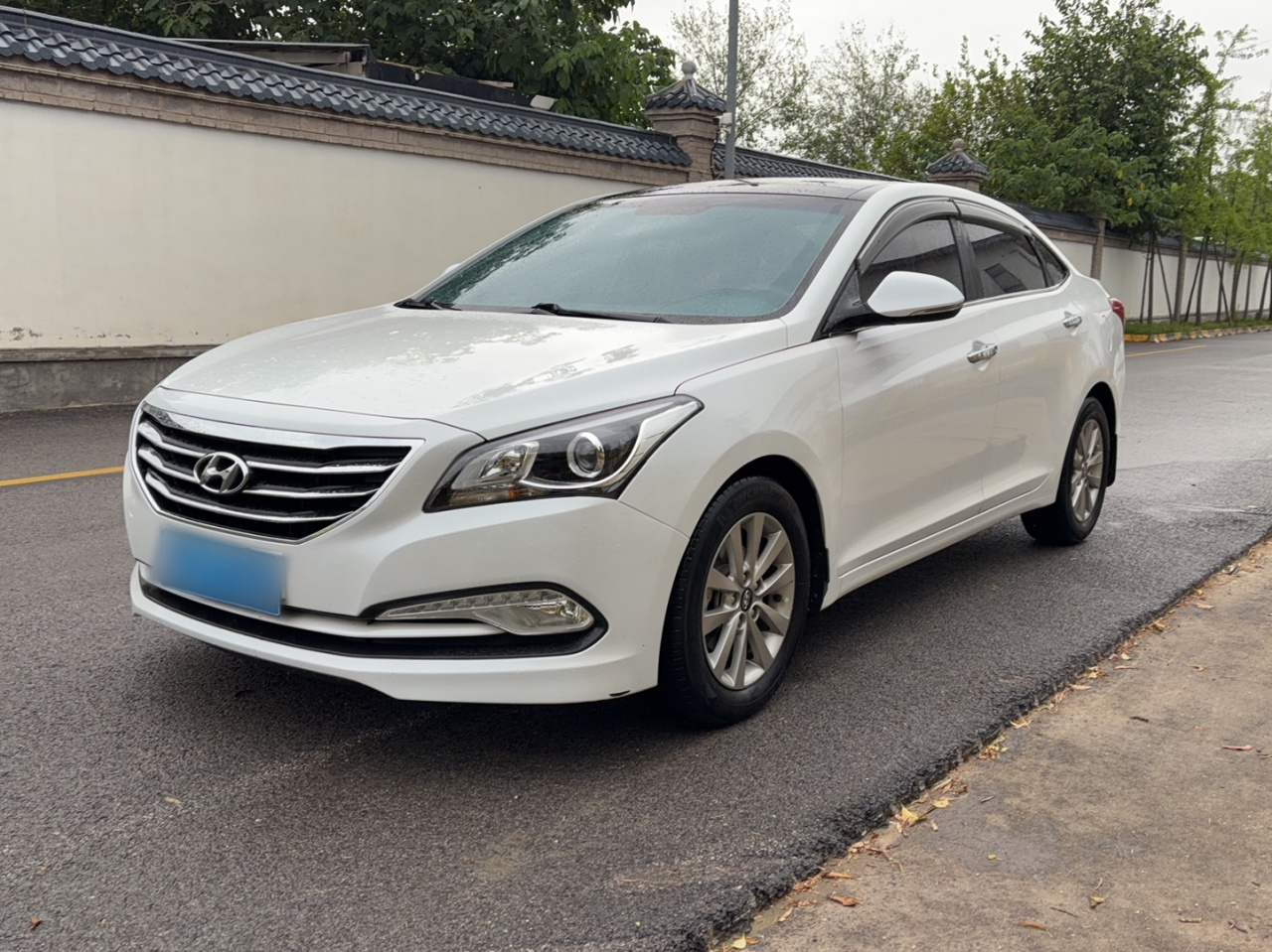 Mistra 2014 1.8L AT Smart GLS