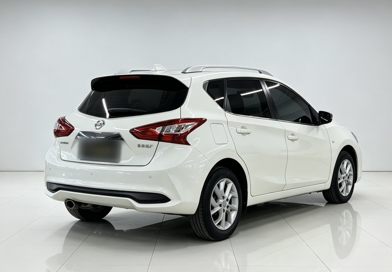Tiida 2021 1.6L CVT photo 2