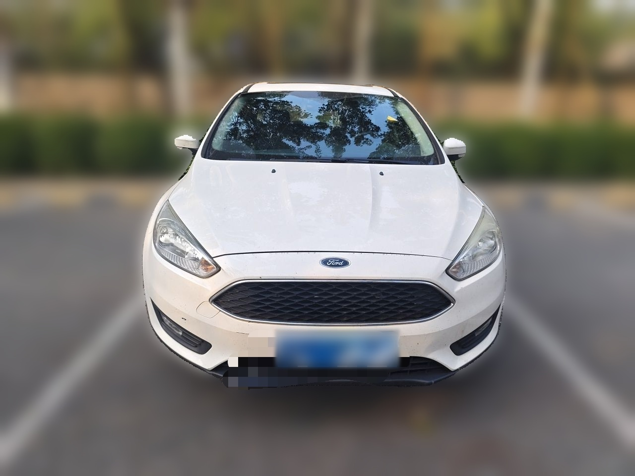 Focus 2018 Hatchback Classic 1.6L AT Fashion photo 2
