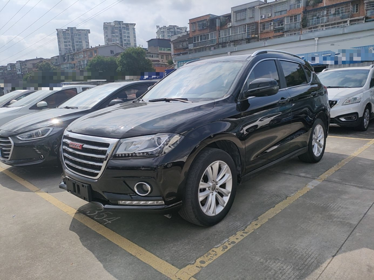 H2 2016 Red Label 1.5T AT RWD Luxury
