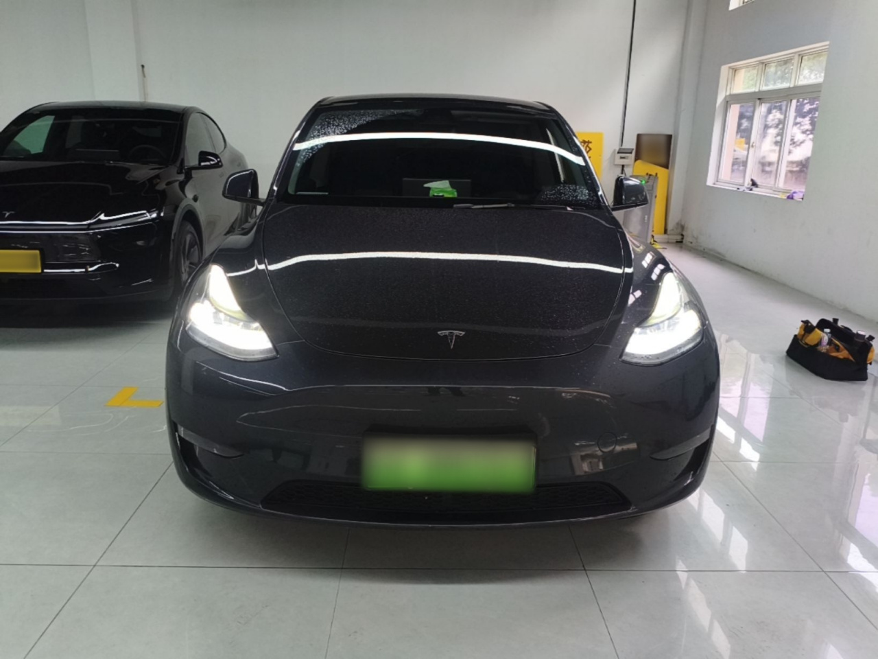 Model Y 2024 Long Range AWD photo 2