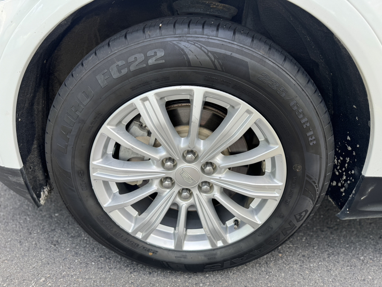 XT5 2018 28E AWD Tech photo 3