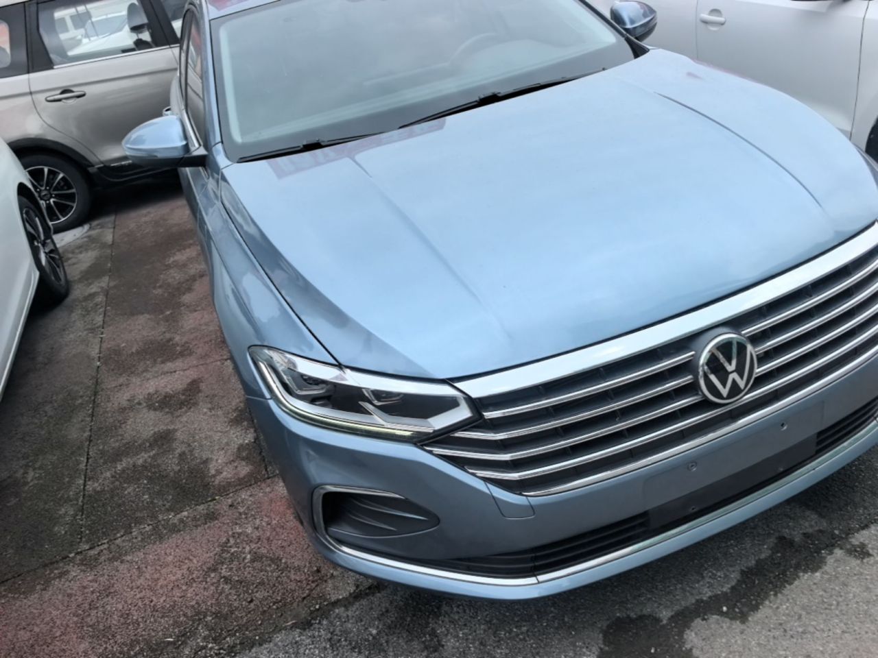 Lavida 2023 1.5L AT photo 3