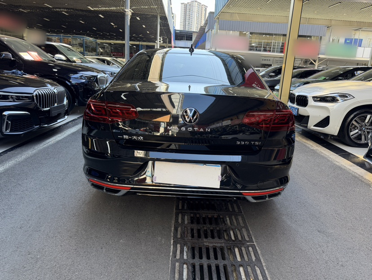 Magotan 2023 200 Anniversary Edition 330TSI DSG Luxury photo 2