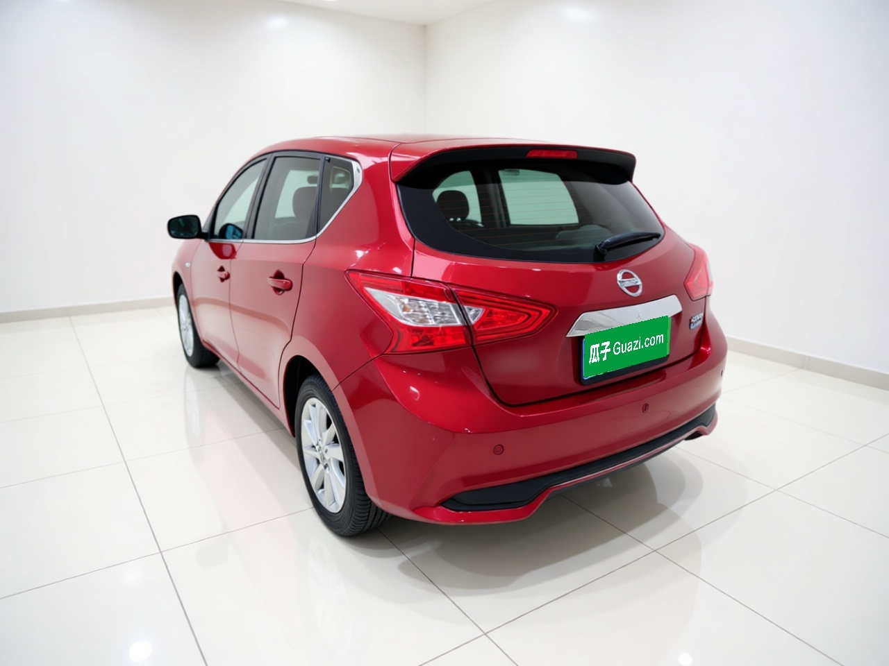 Tiida 2016 1.6L CVT photo 4