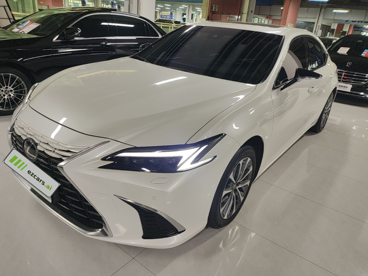 ES 2025 200 Exclusive