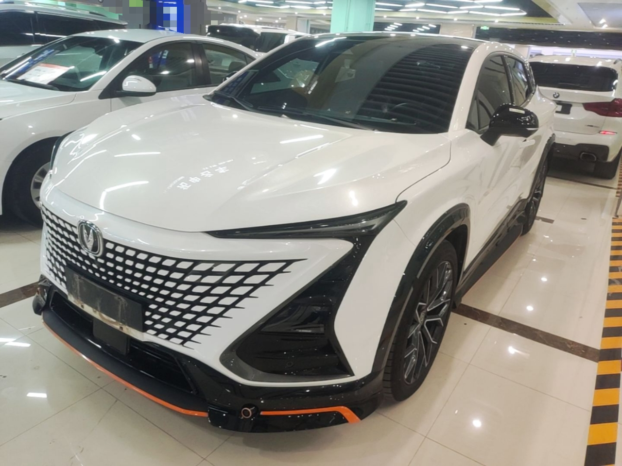 UNI-T 2022 1.5T Sport Premium