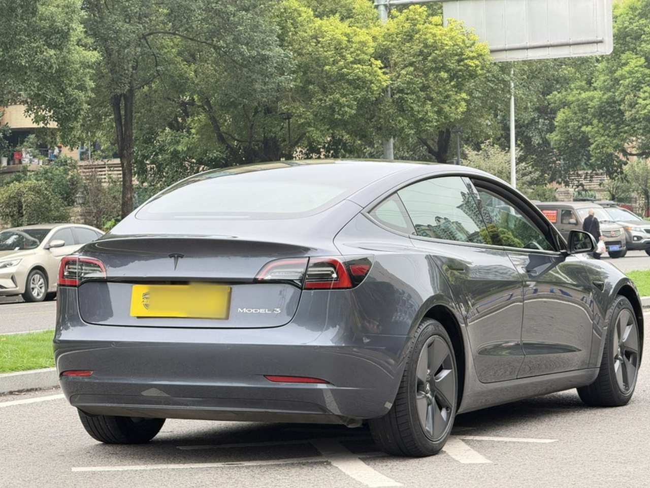 Model 3 2021 Standard Range RWD Upgraded photo 4