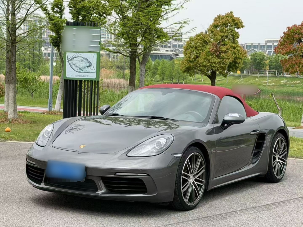 718 2018 Boxster 2.0T