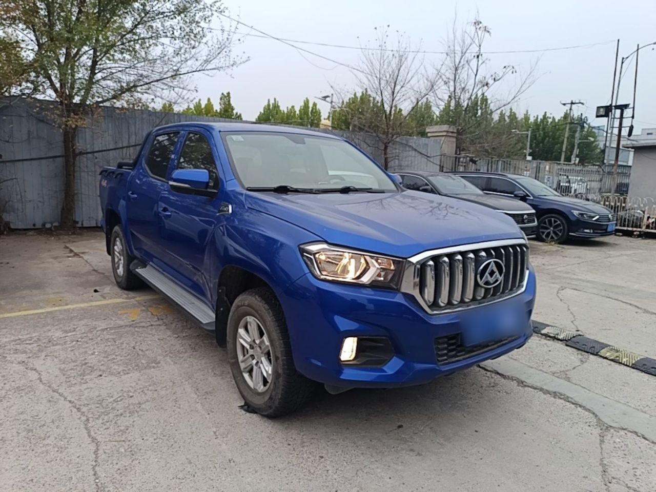 MAXUS T60 2017 2.0T Petrol AT AWD Elite photo 3