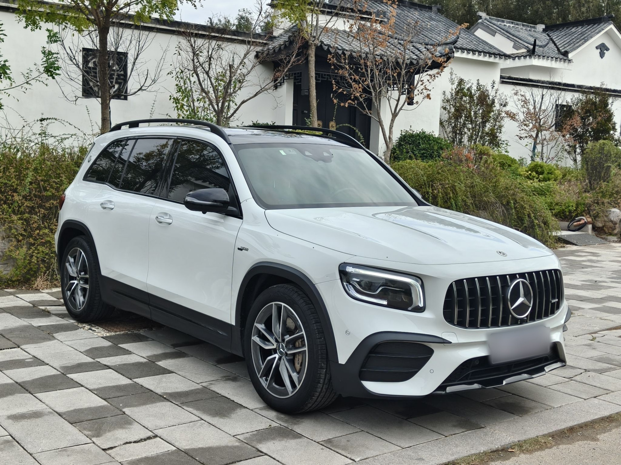 GLB AMG 2021 Facelift AMG GLB 35 4MATIC photo 3
