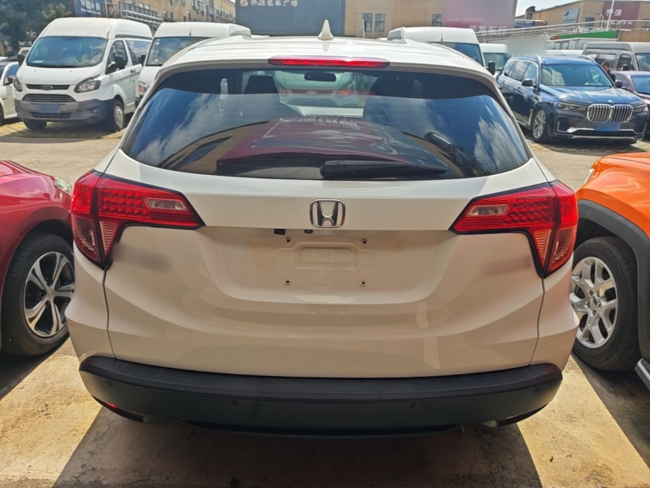 Vezel 2015 1.5L CVT RWD Comfort photo 5