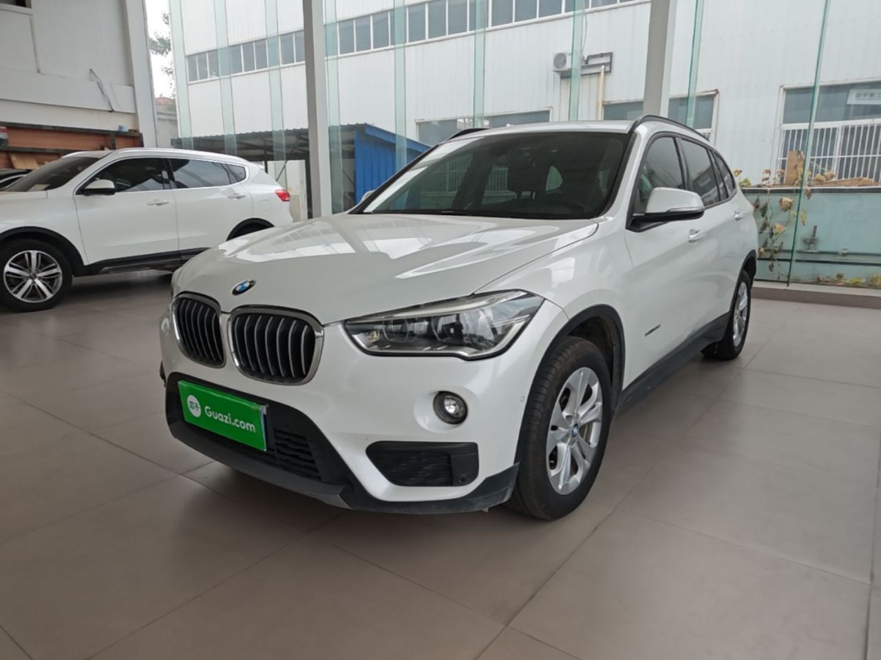 X1 2016 sDrive18Li Exclusive