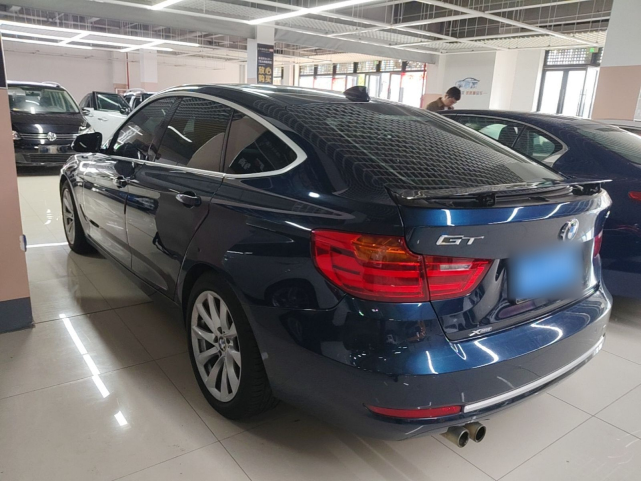 3 SeriesGT 2013 328i Design Package photo 4