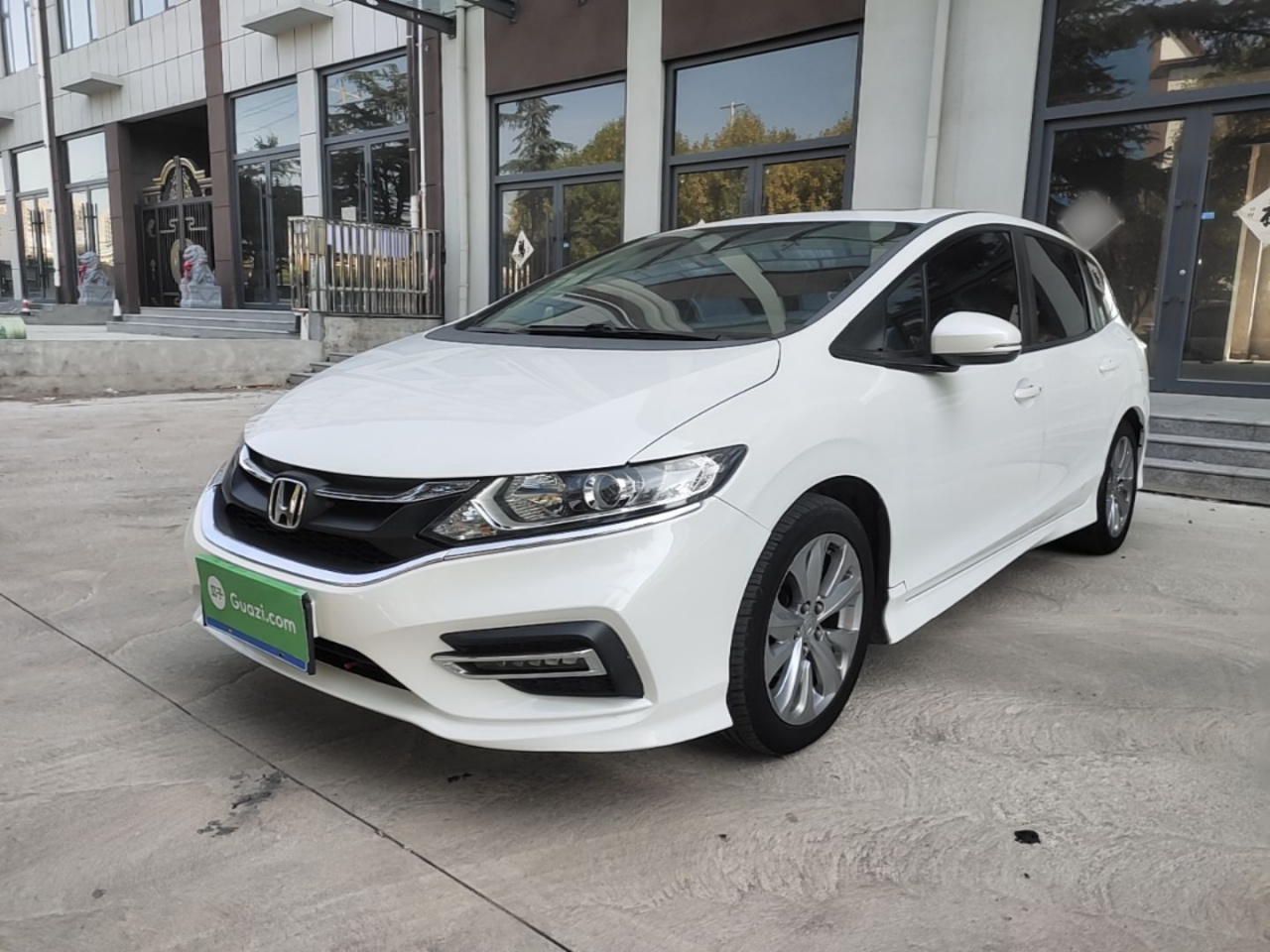 Jade 2017 1.8L AT Comfort 5-Seater