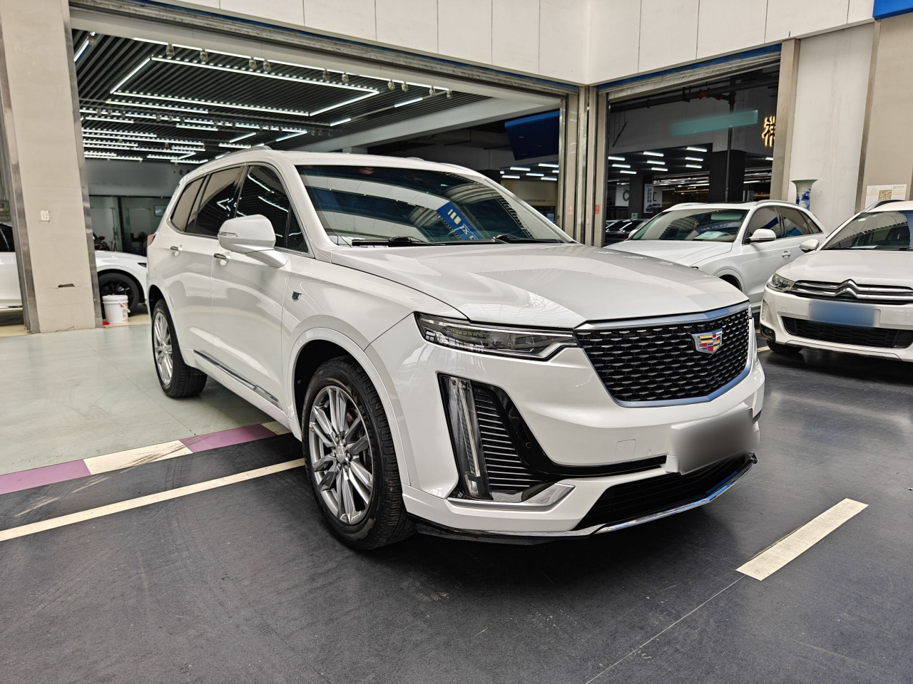 XT6 2021 2.0T 7-Seater AWD Luxury photo 3