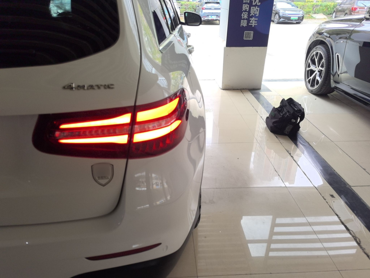 GLC 2017 GLC 300 4MATIC Dynamic photo 2