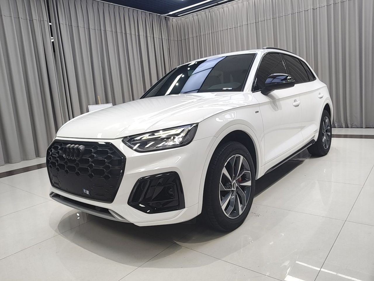 Q5L 2023 40T Luxury Dynamic