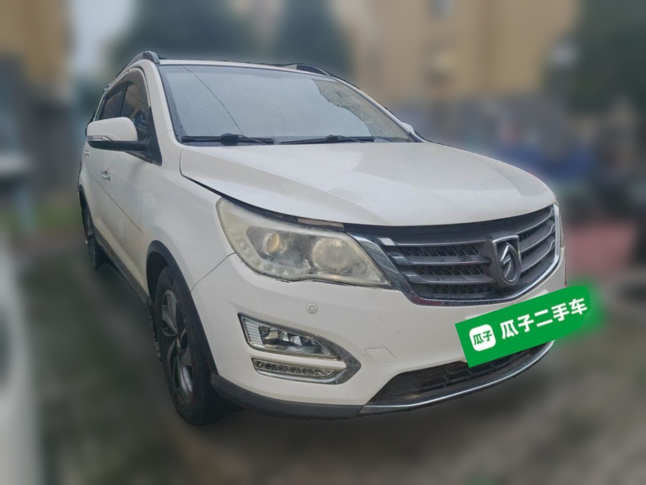 560 2016 1.5T MT Luxury photo 3