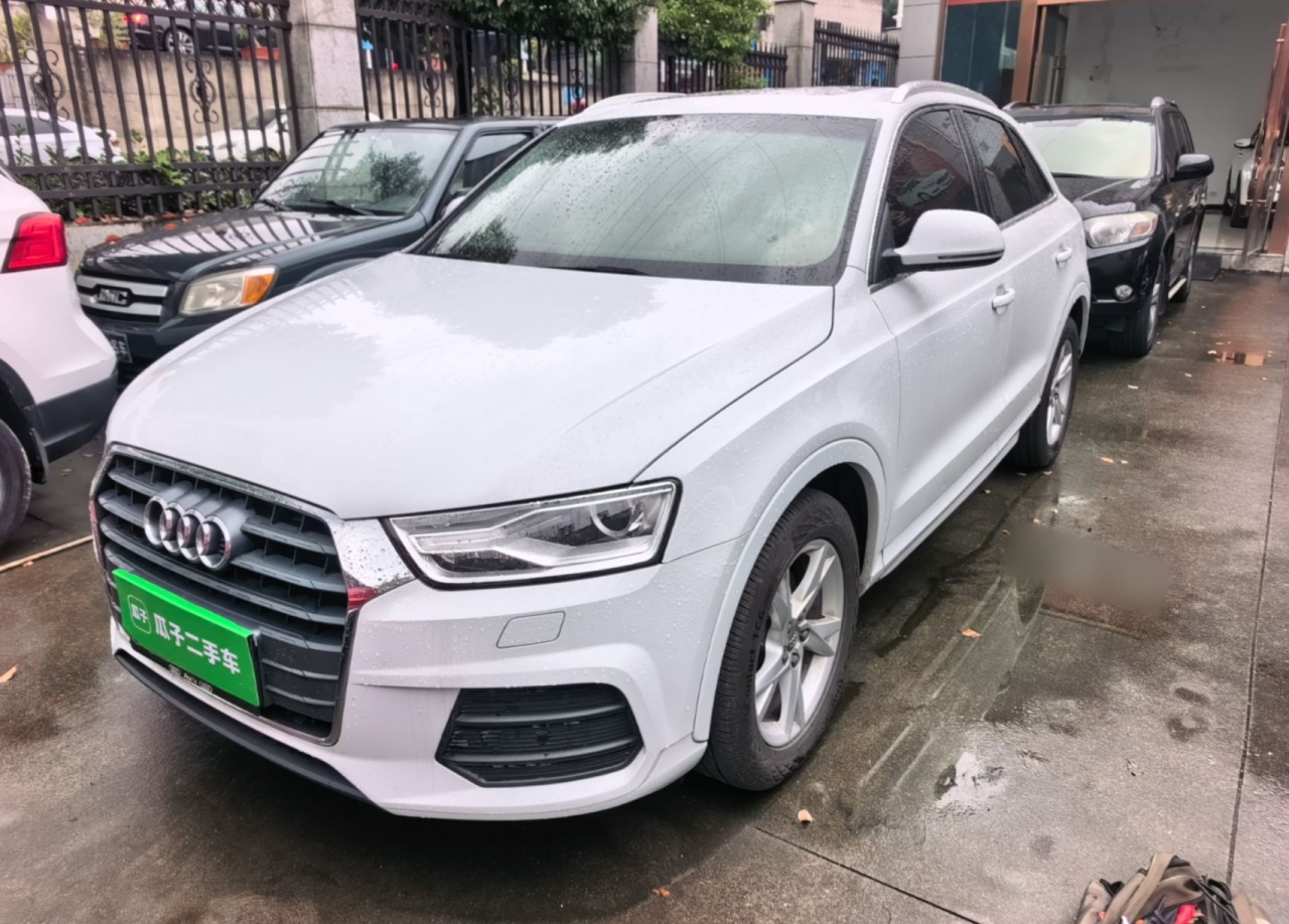 Q3 2017 35 TFSI Fashion