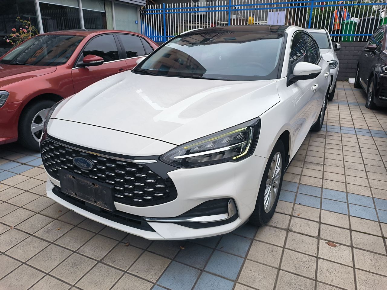 Focus 2021 Sedan EcoBoost 180 AT