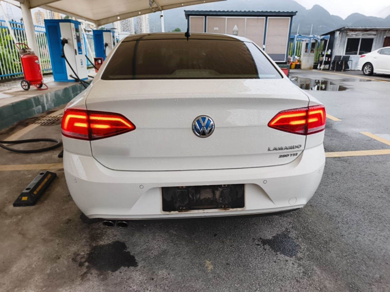 Lamando 2017 280TSI DSG Luxury photo 5