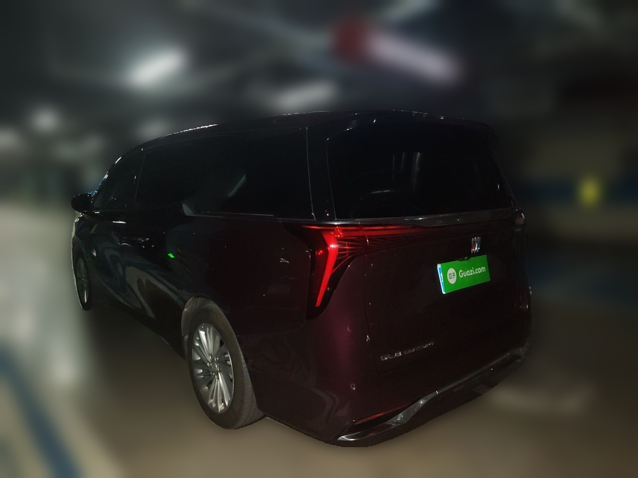 2023 2.0T 7-Seater photo 4
