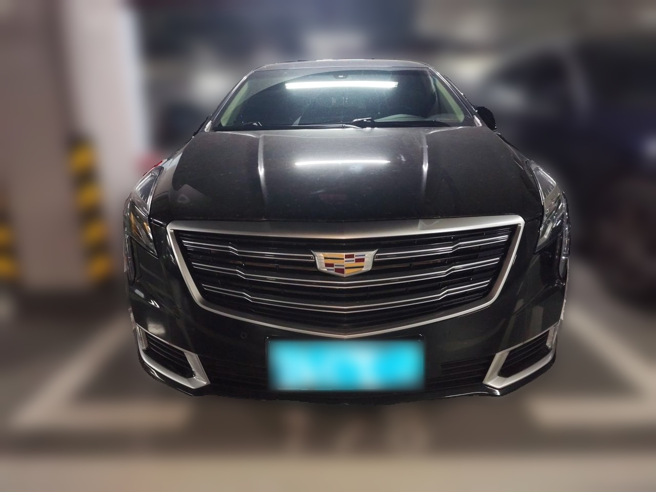 XTS 2018 28T Elite photo 2