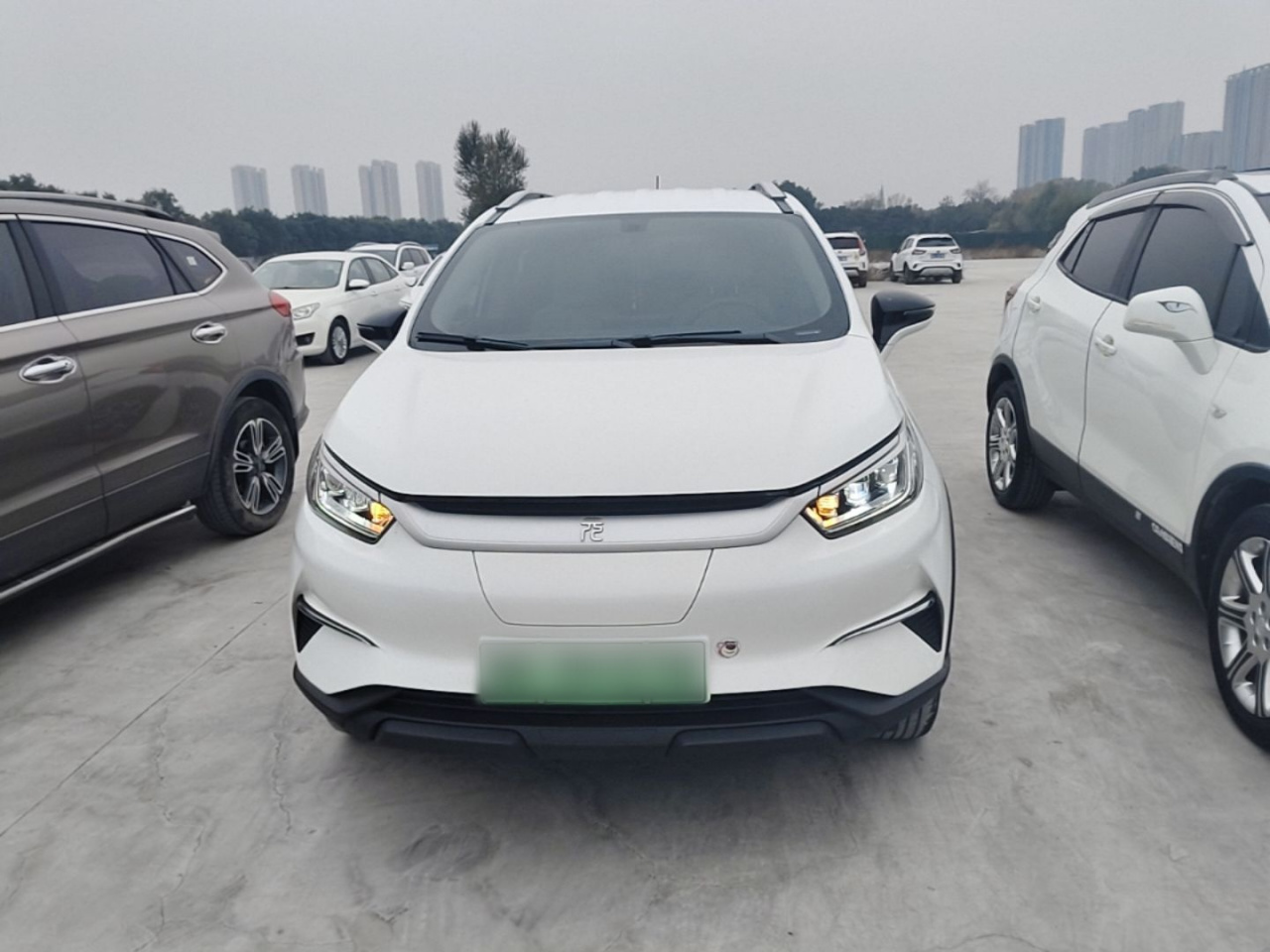 Yuan Pro 2021 401KM Luxury photo 2
