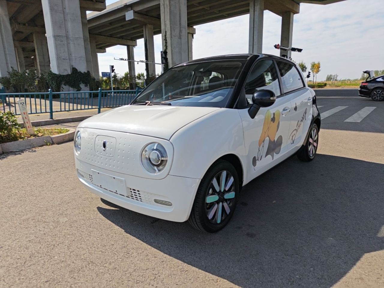 2021 351km Luxury