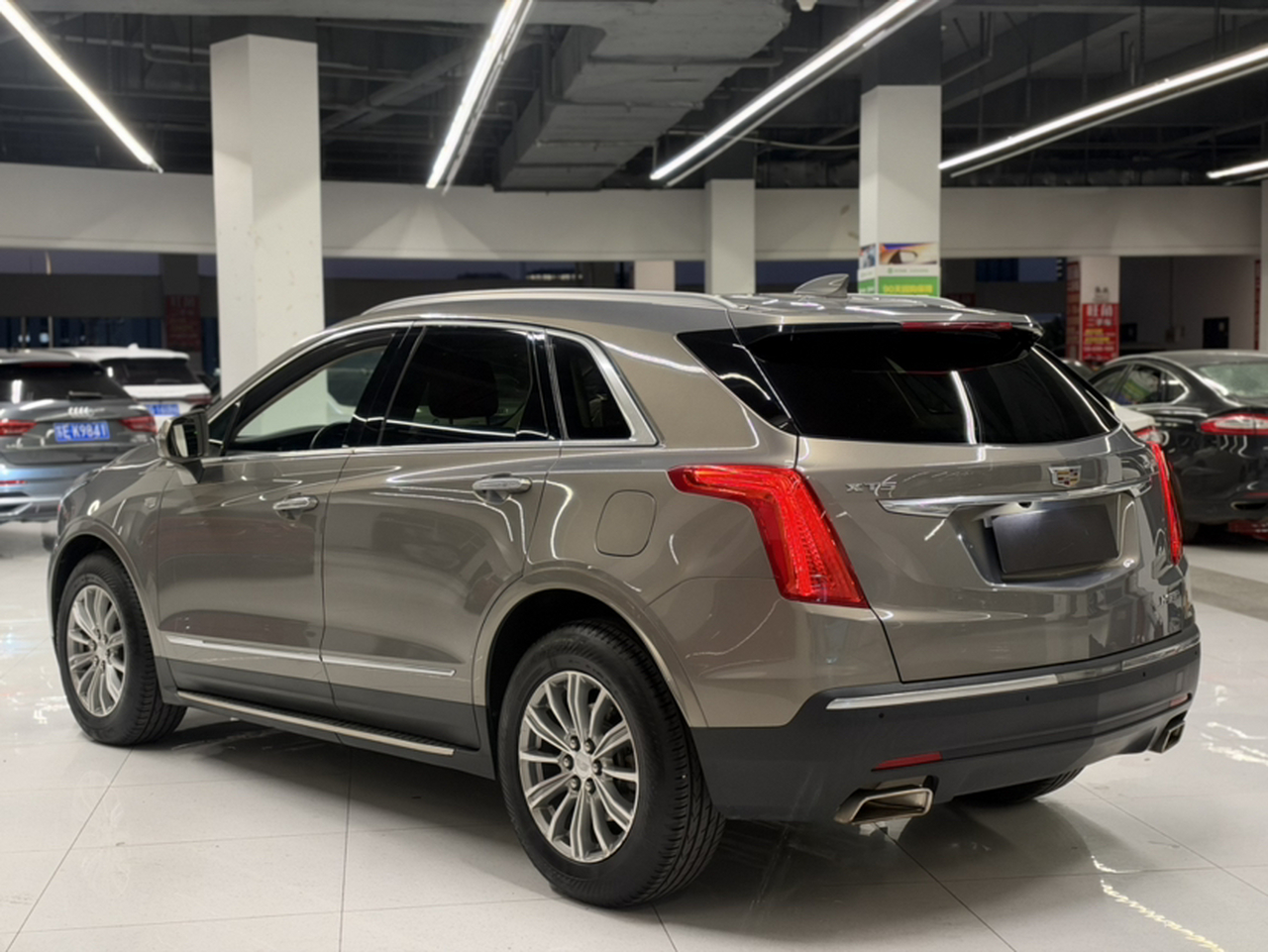 XT5 2018 25T Luxury photo 5