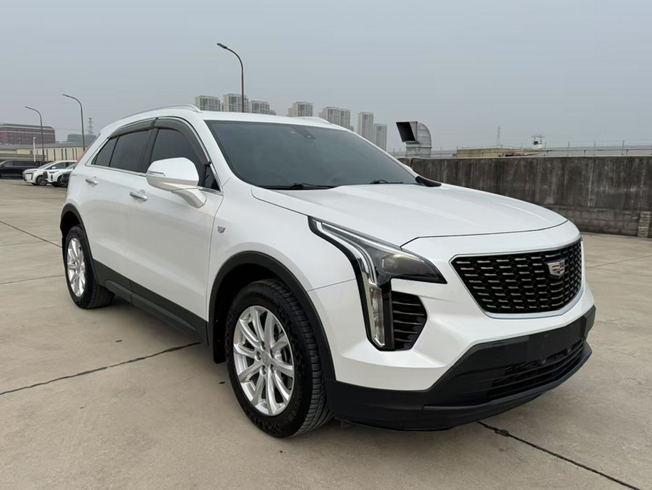 XT4 2022 28T RWD photo 4