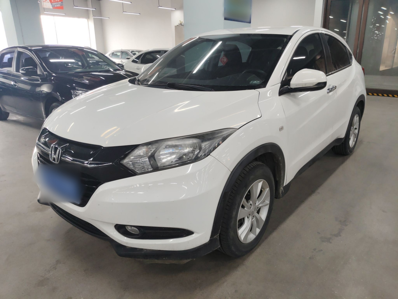 Vezel 2017 1.5L CVT RWD Comfort