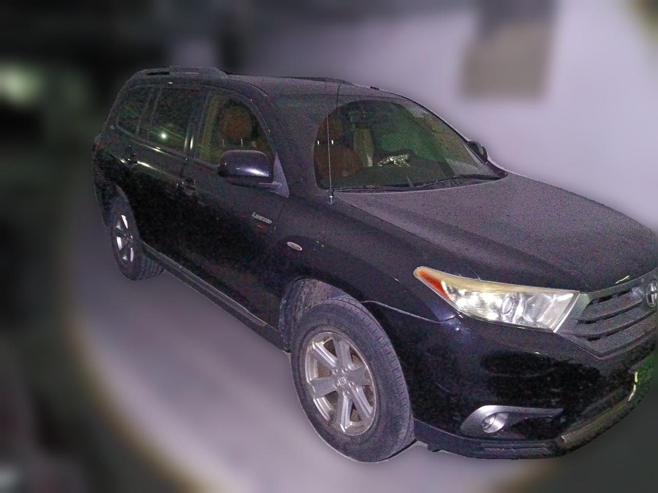 Highlander 2012 2.7L RWD 5-Seater Elite photo 3