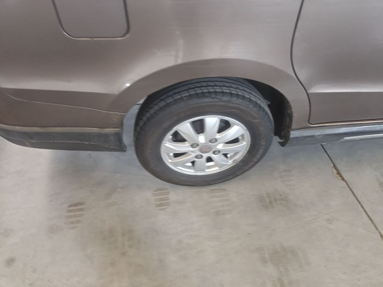 Wuling Hongguang 2014 1.5L S Luxury photo 3