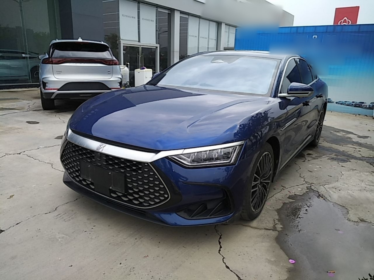 Han 2022 DM-i 121KM Exclusive