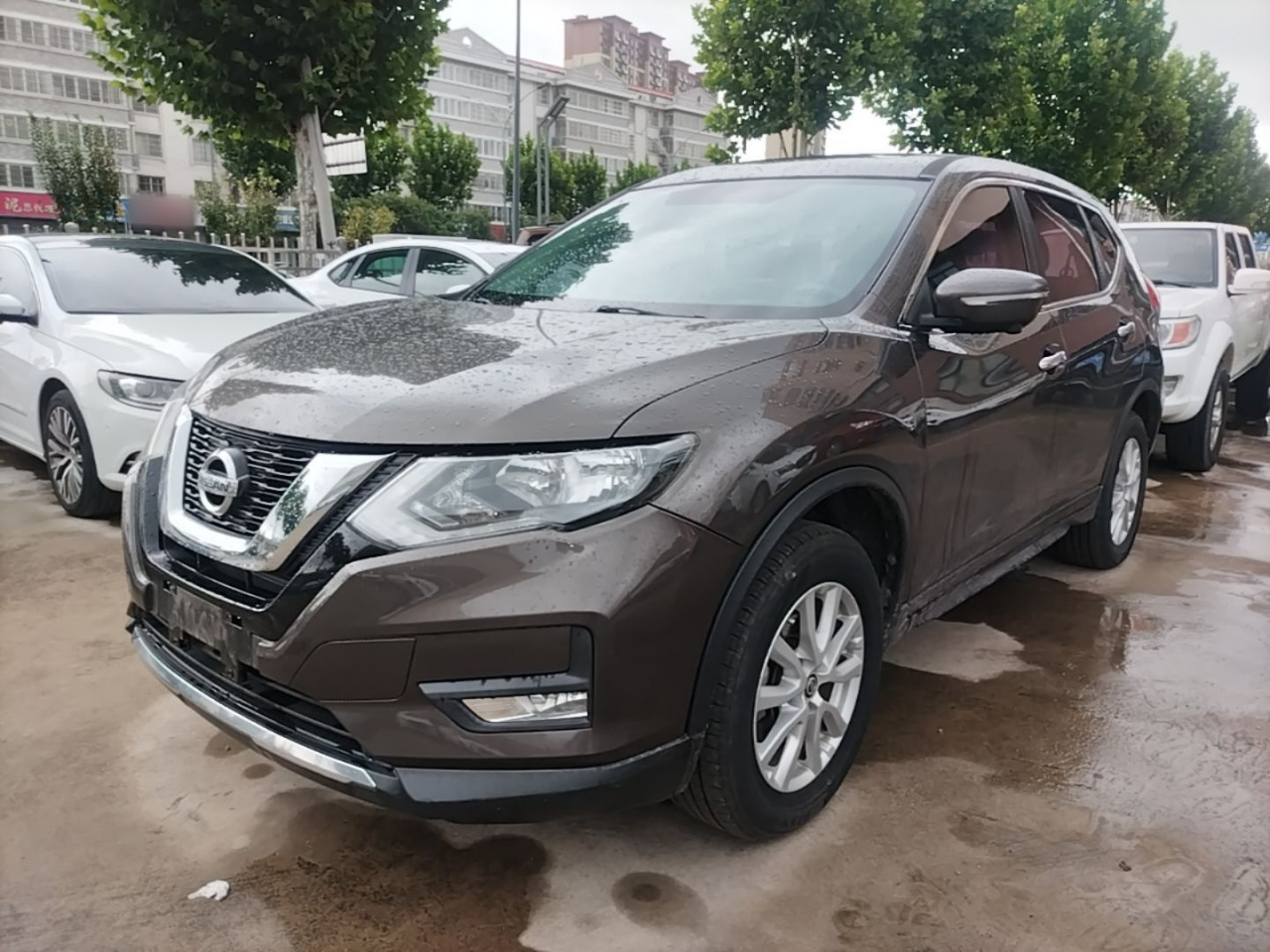 X-Trail 2017 2.0L CVT Comfort 2WD