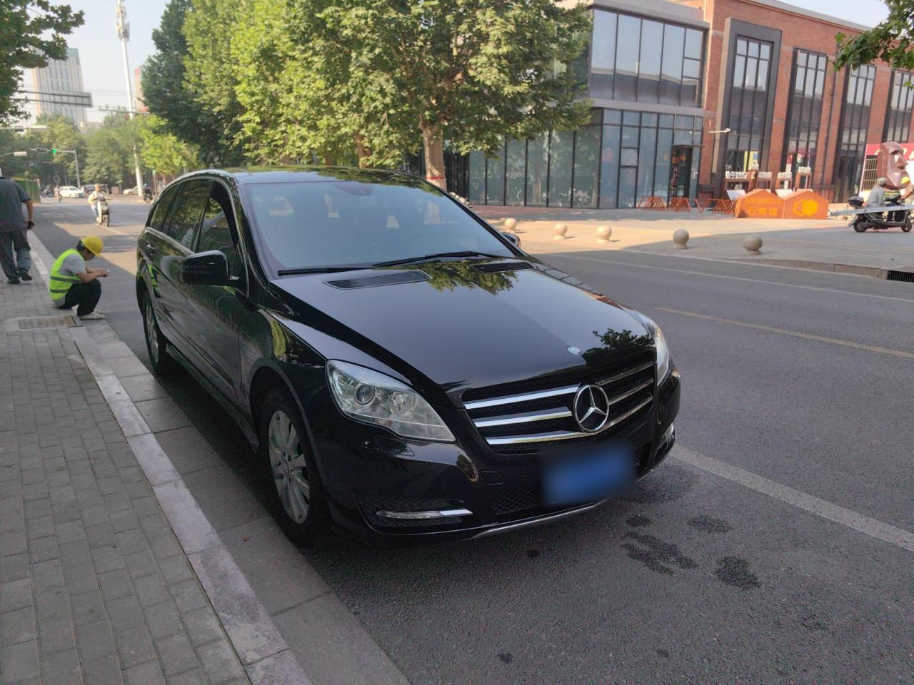 R-Class 2017 R 320 4MATIC Business Edition