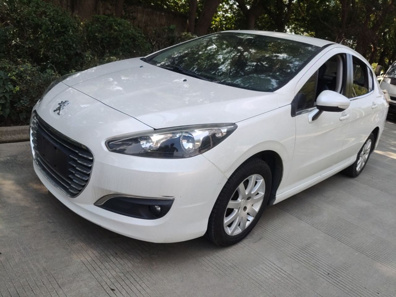 308 2014 Classic 1.6L MT
