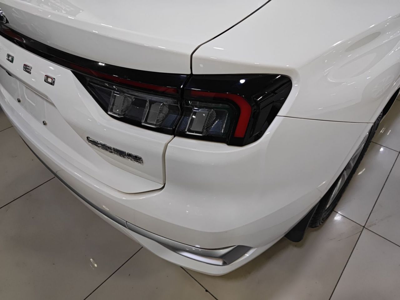 Mondeo 2022 Facelift EcoBoost 245 Fashion photo 2