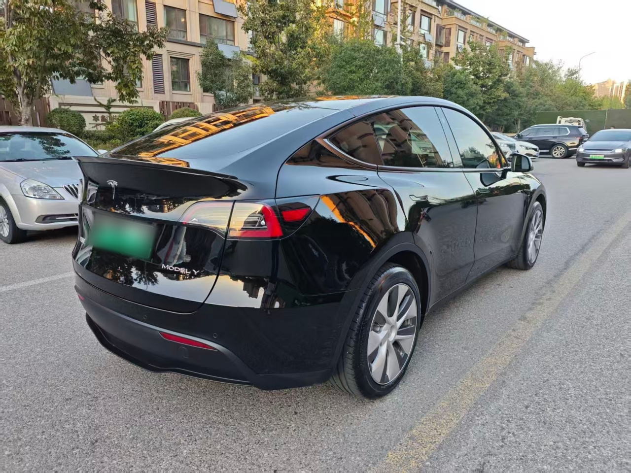 Model Y 2022 Facelift Long Range AWD photo 4