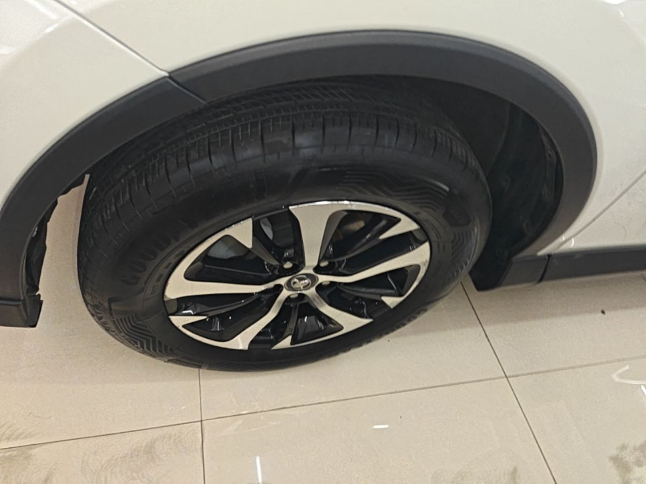 RAV4 2019 2.0L CVT RWD China V photo 3