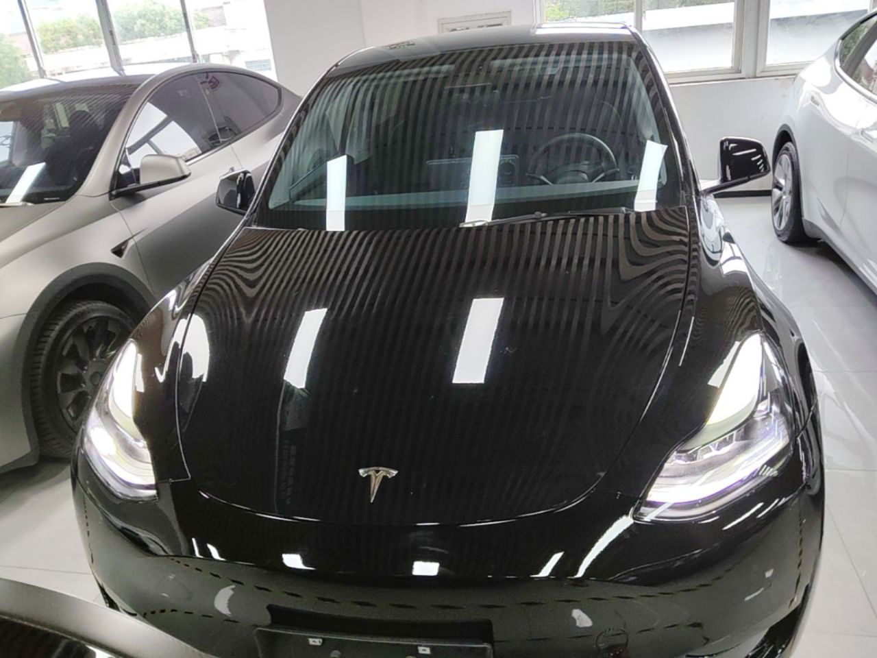 Model Y 2022 Facelift RWD photo 2