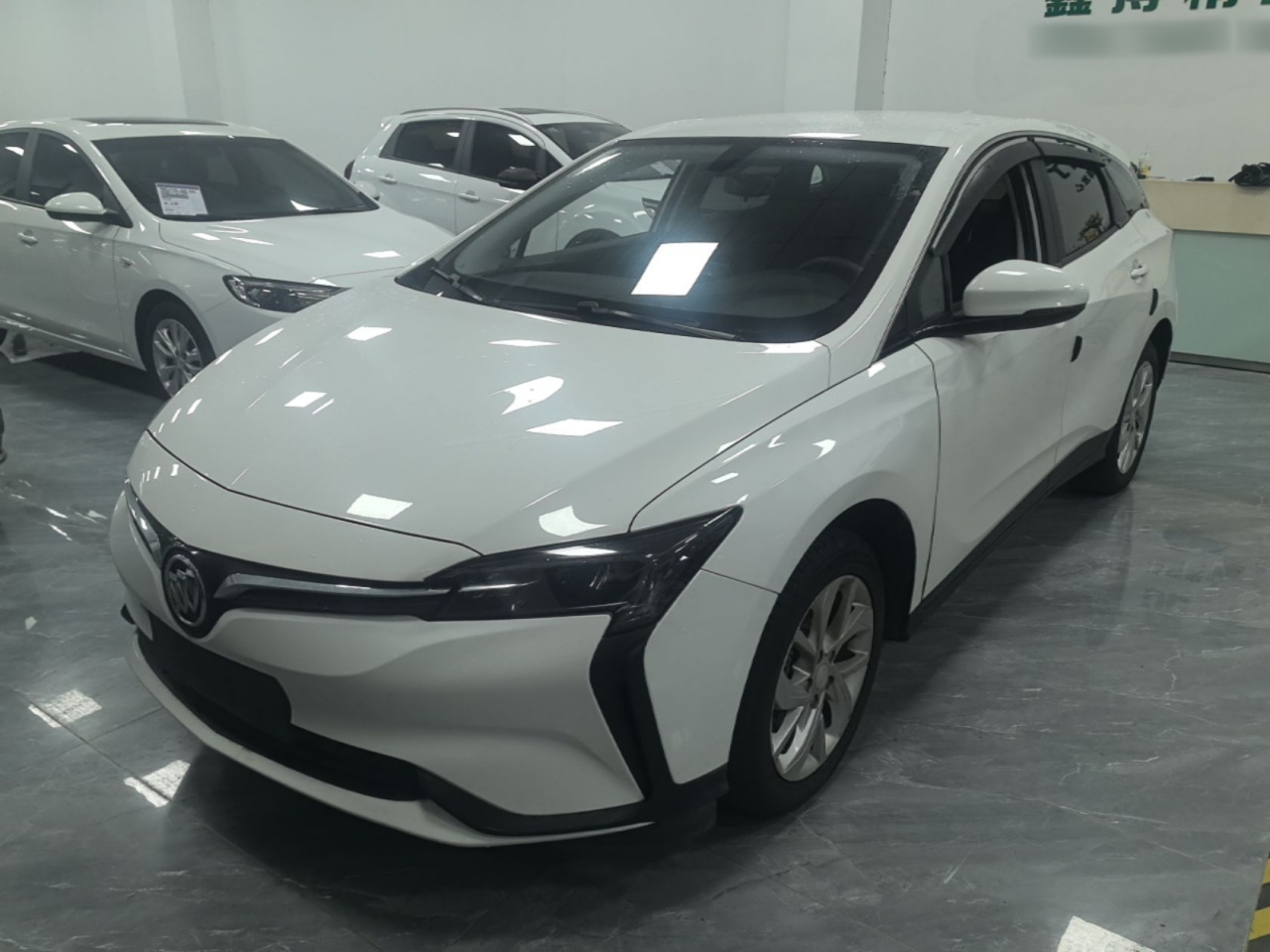 6 2023 Facelift 430km