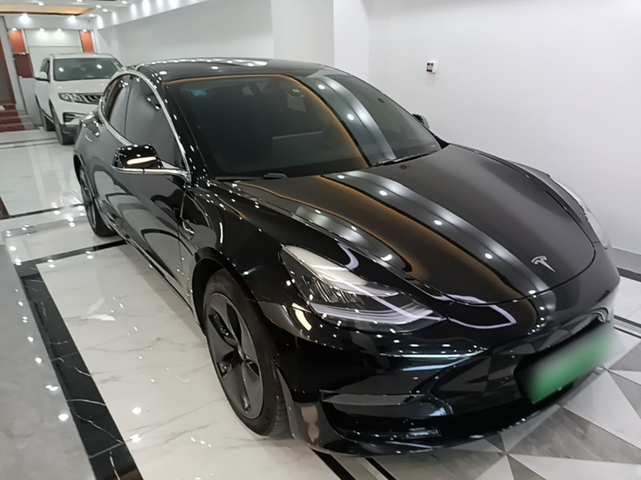 Model 3 Imported 2019 Long Range AWD photo 3