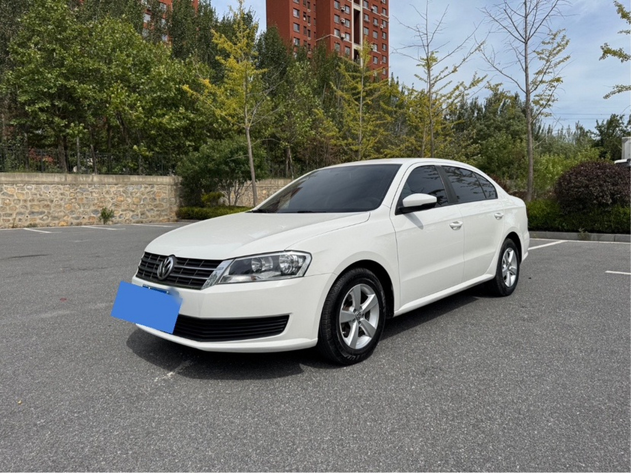 Lavida 2015 1.6L AT
