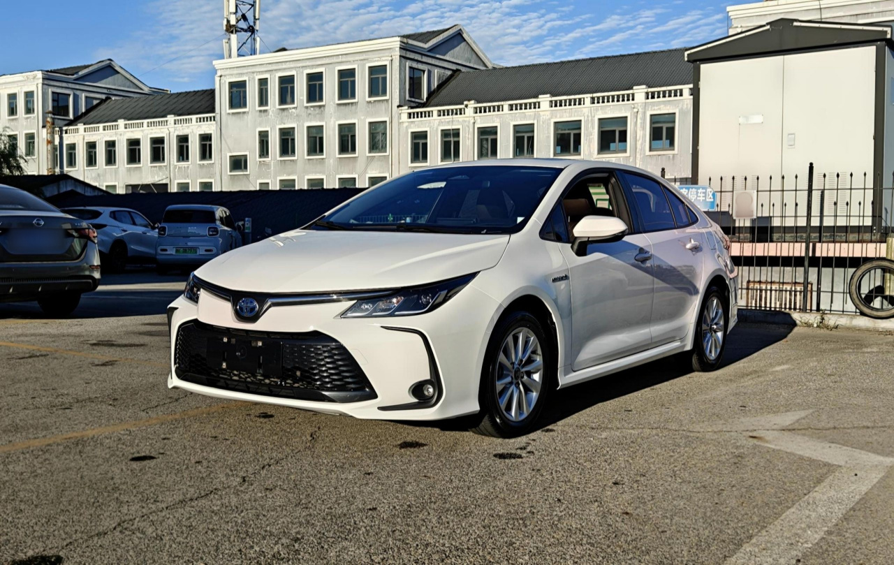 Corolla 2023 1.8L Smart Hybrid Elite