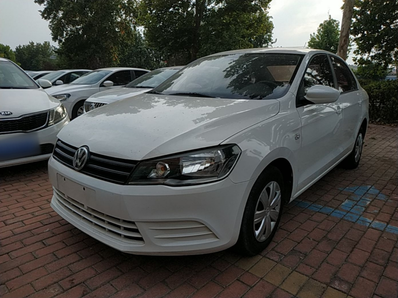 2015 1.4L MT Fashion