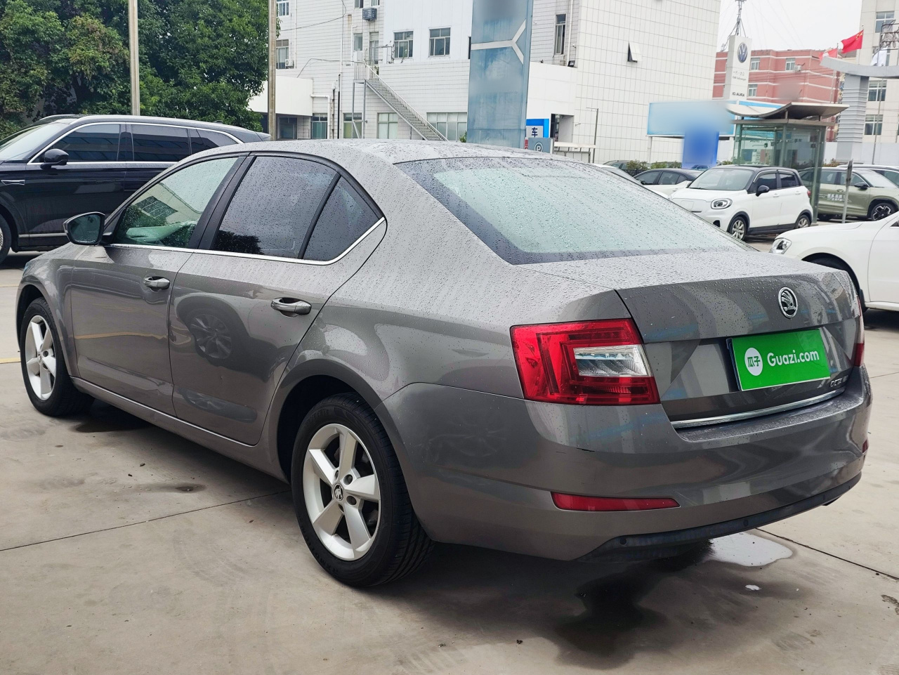 Octavia 2015 1.6L AT photo 4