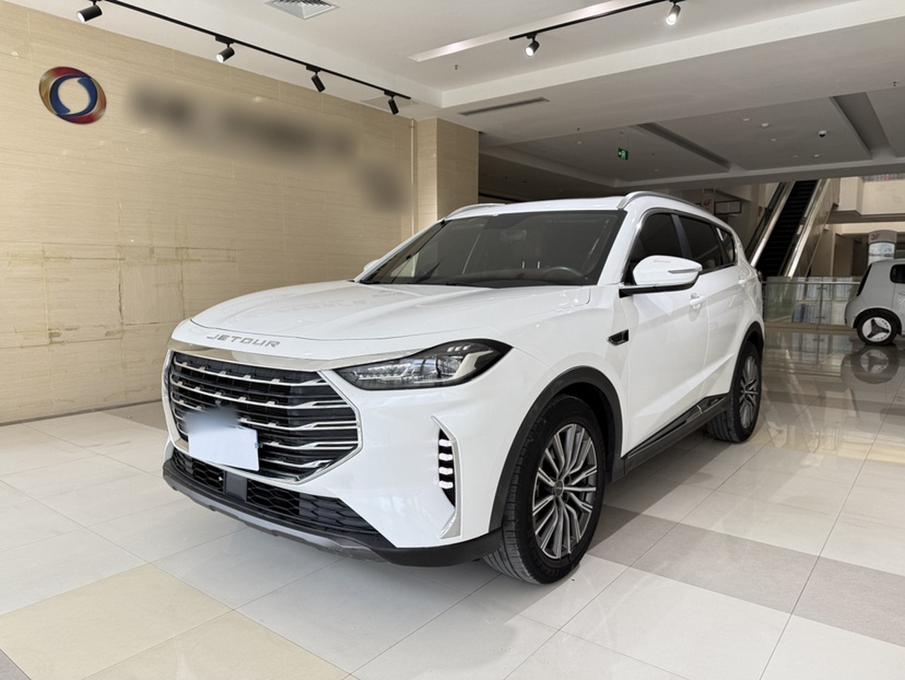 X70 PLUS 2023 1.5T DCTPRO+ 5-Seater